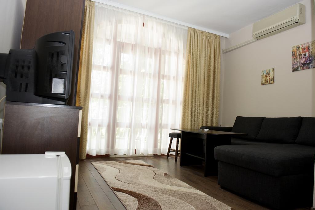 Guest house St.st. Constantine And Helena